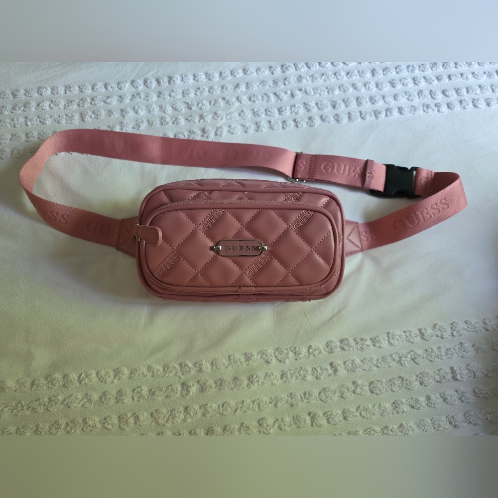 Guess Pink Quilted Crossbody Bag ***New without Tag***